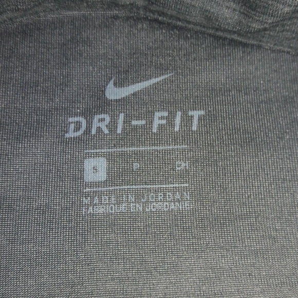 NWT 💪Men's Nike Training Dri-Fit Pullover💪 - Picture 4 of 5